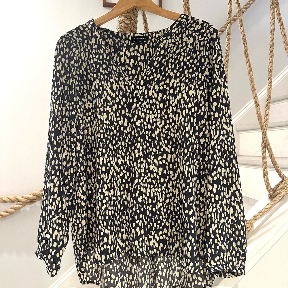 Navy and Cream Women's Blouse